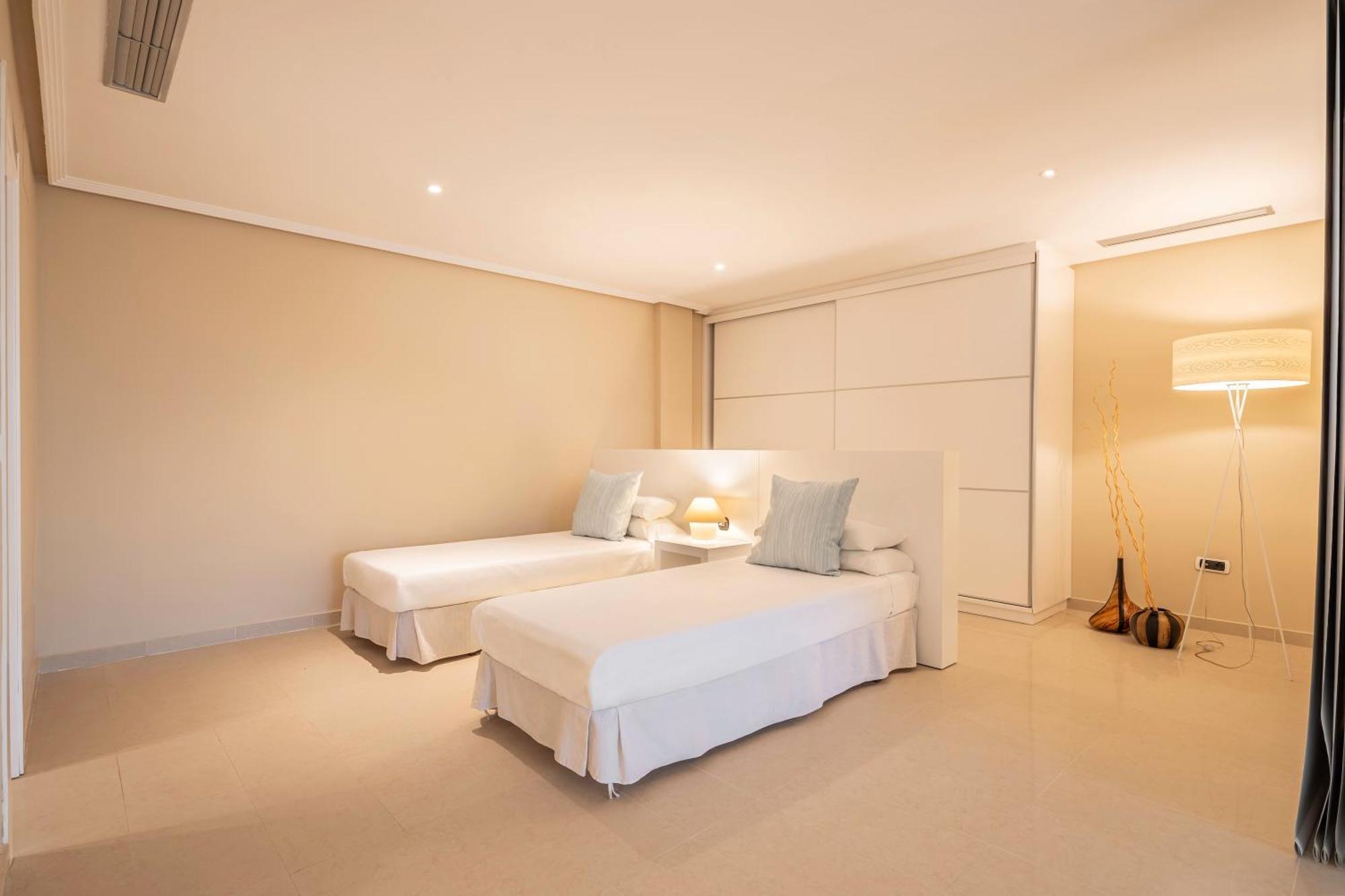 Las Nereidas Altea Beach Villas Extérieur photo